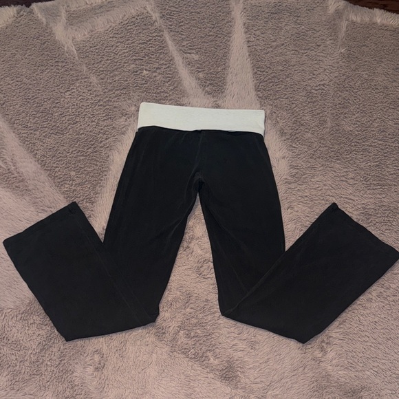 PINK Victoria's Secret Black Leggings Light Gray Waistband Love Pink Yoga Tights - Picture 4 of 5